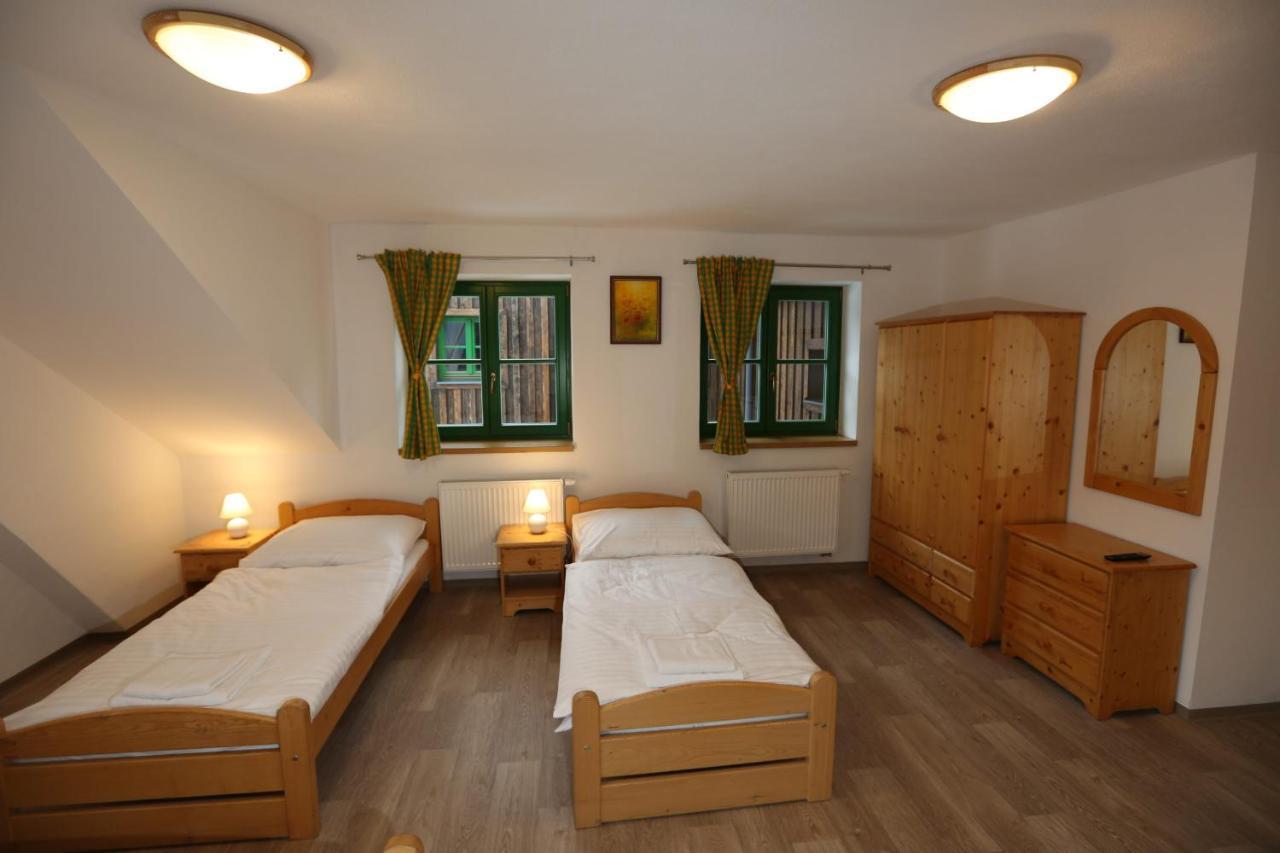 Rozhlas Apartmán *